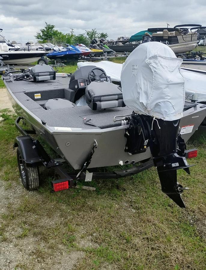 2026 Lowe Boats Skorpion 16