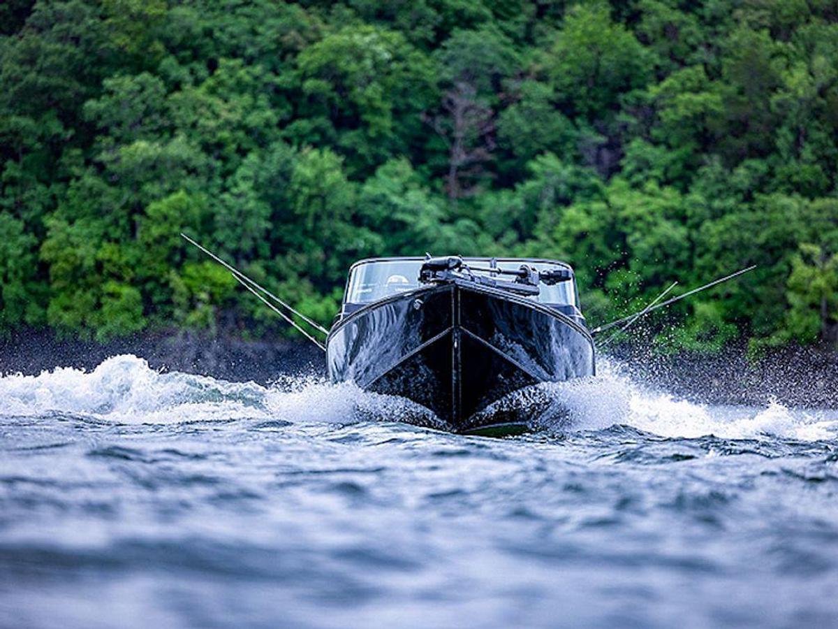 2026 Lowe Boats FM1875 Base