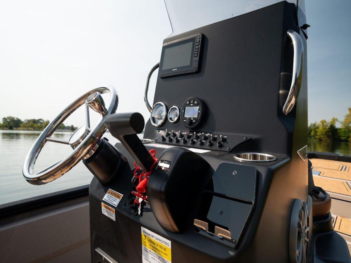 2025 Avid Boats 21 FSX Base