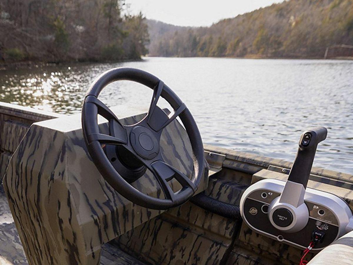 2026 Lowe Boats RX1860 Rambler Base