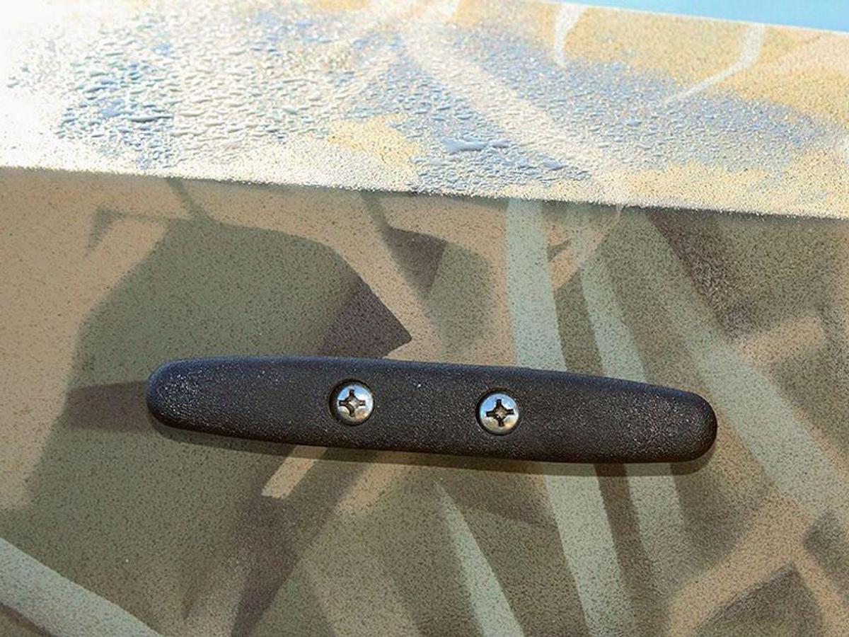 2026 Lowe Boats RX18DT Base