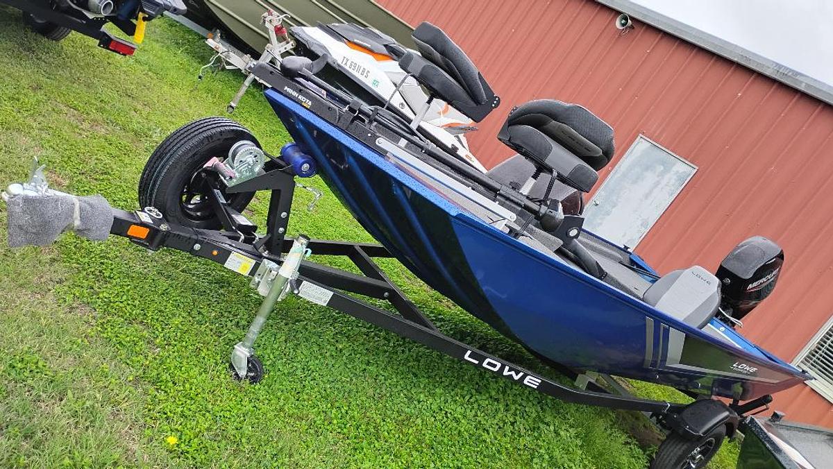Used 2026 Lowe 16ft. Skorpion