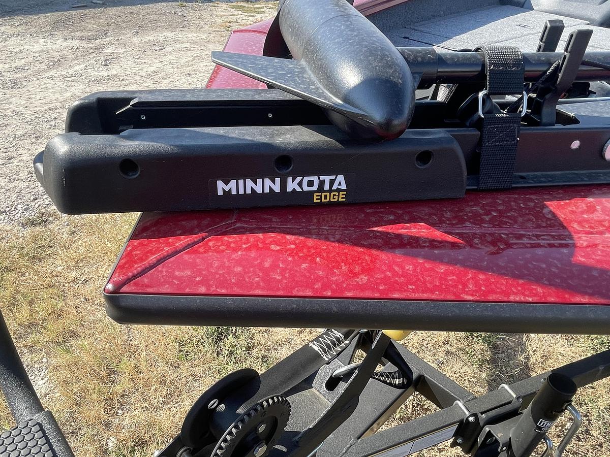 Used 2025 Bass Tracker Pro Team 175