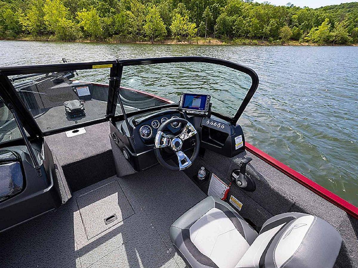 2026 Lowe Boats FM 1675 WT Base