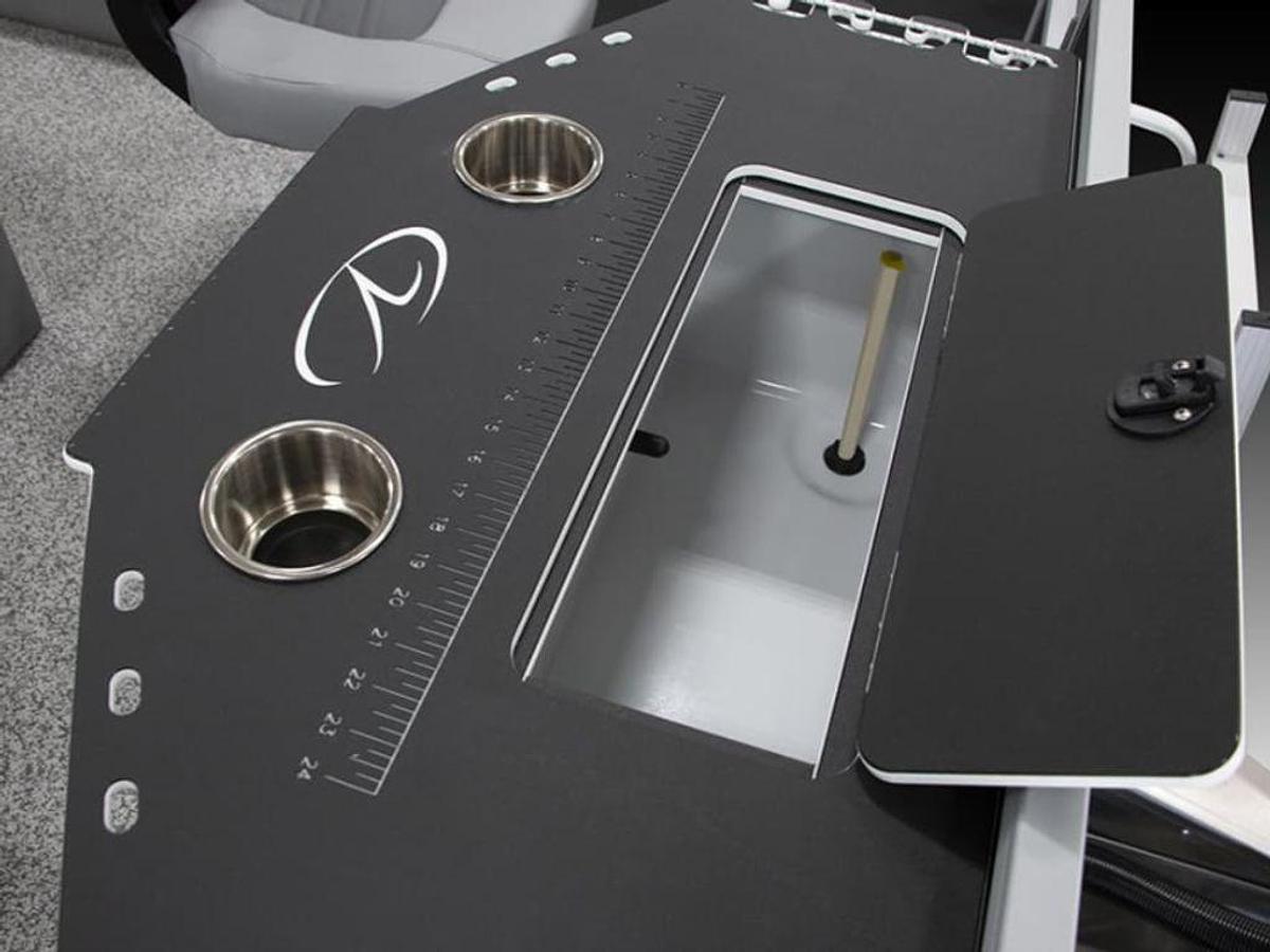 2025 Veranda VF22F4 Deluxe Tri-Toon