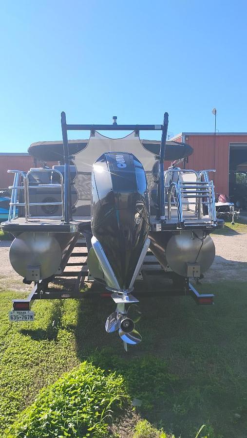 Used 2022 South Bay 525 UL