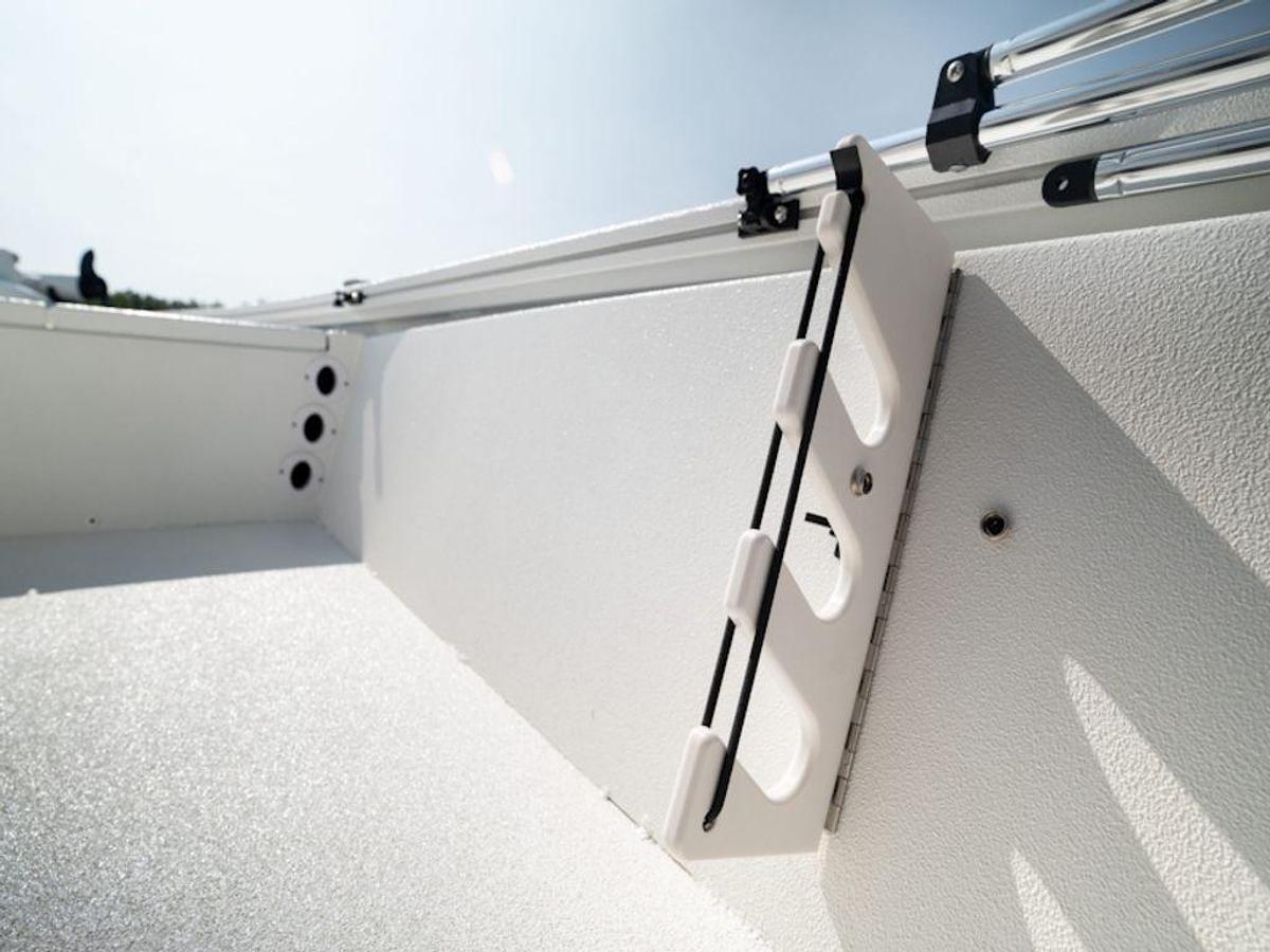 2025 Avid Boats 19 FSX Base