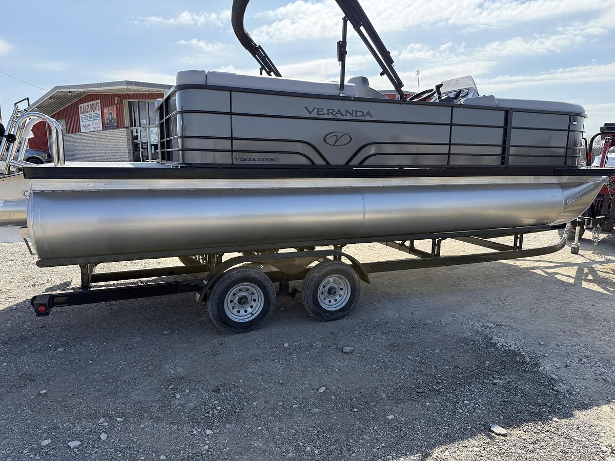 Used 2026  Veranda Vista View 22XRC