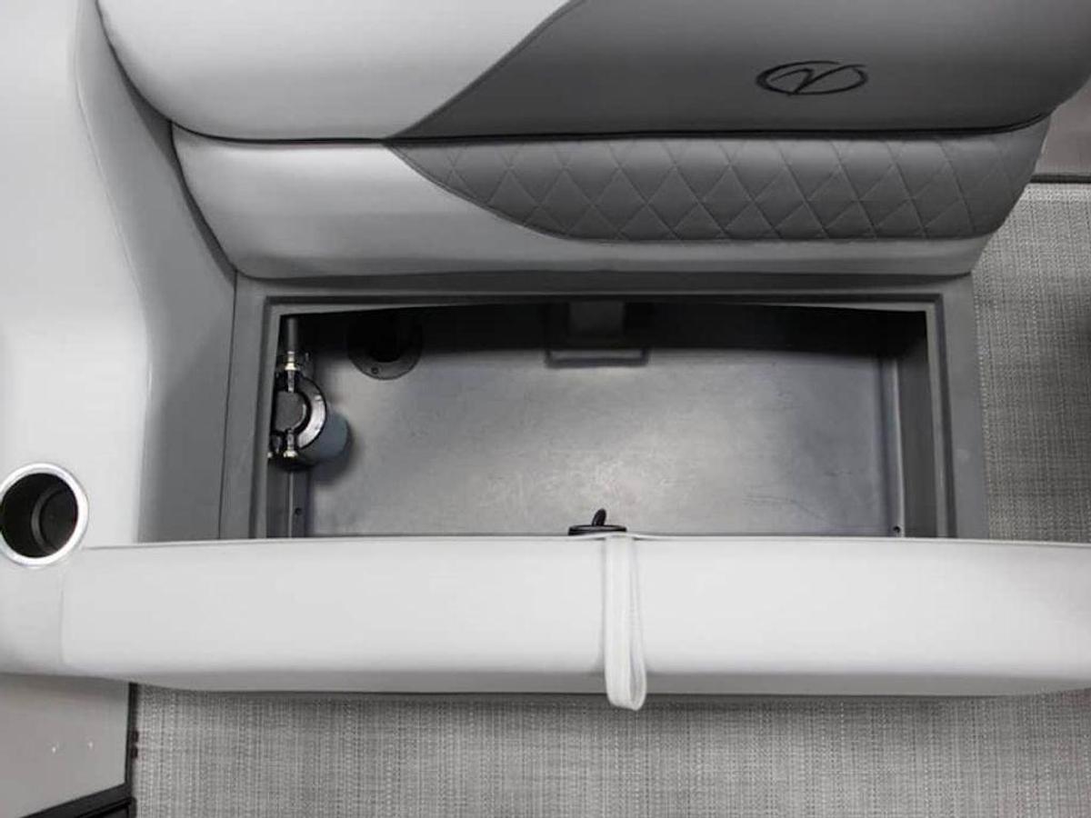 2025 Veranda VS20RC Tri-Toon