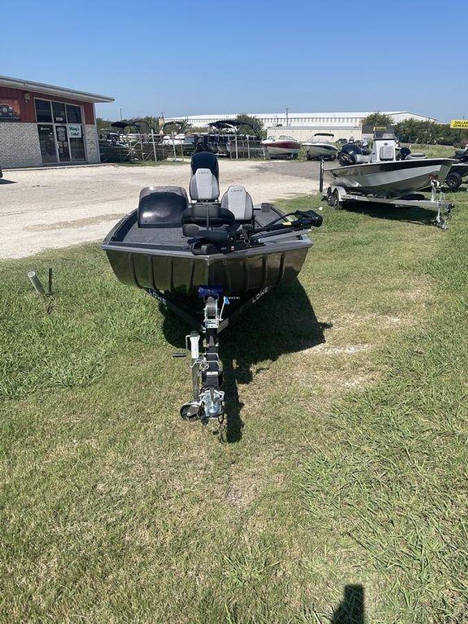 2026 Lowe Boats Legacy