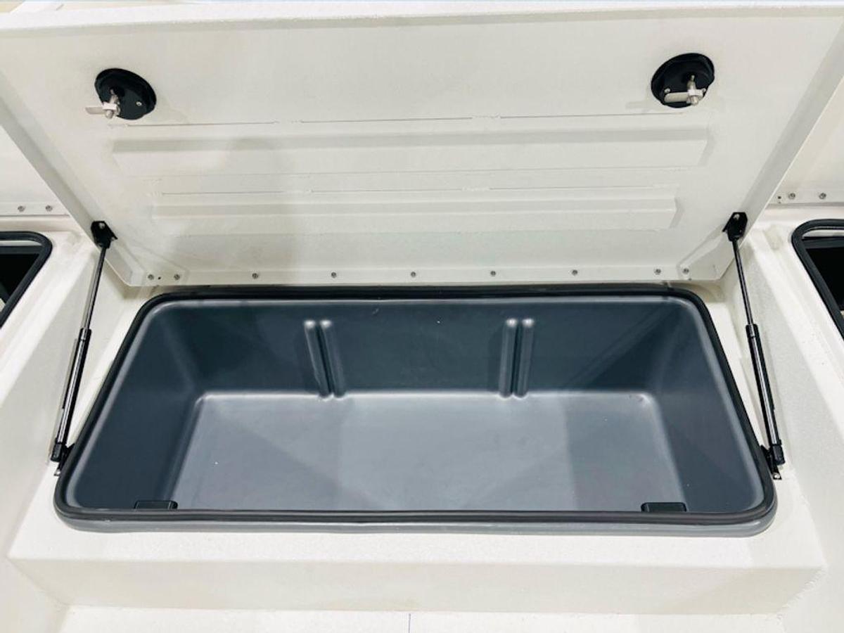 2025 Avid Boats 22 Recon Base