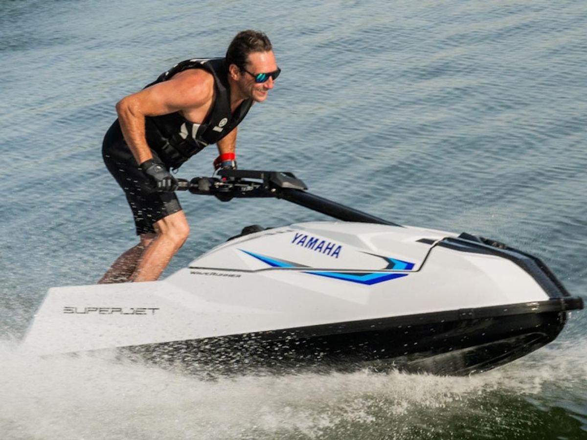 2026 Yamaha WaveRunners SuperJet® Base