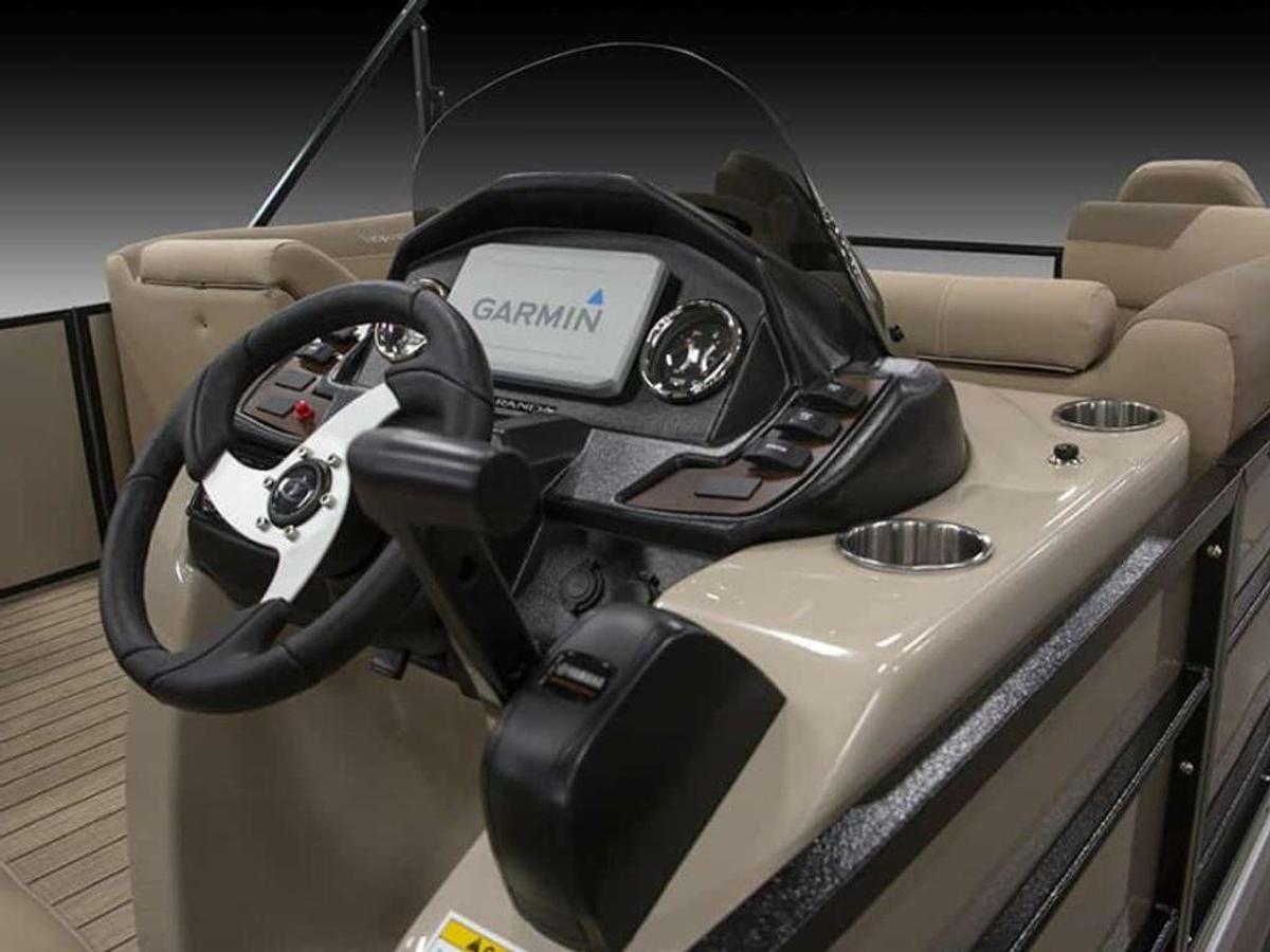 2025 Veranda VF25F2plus2 Tri-Toon