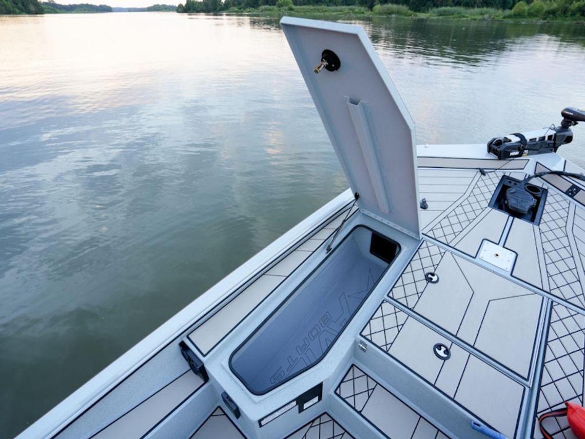 2025 Avid Boats 18 Vertex Base