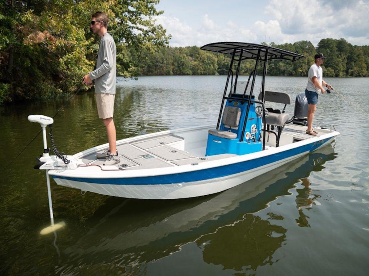 2025 Avid Boats 23 FSX Base