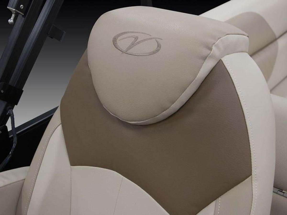 2025 Veranda Vista22RC Tri-Toon