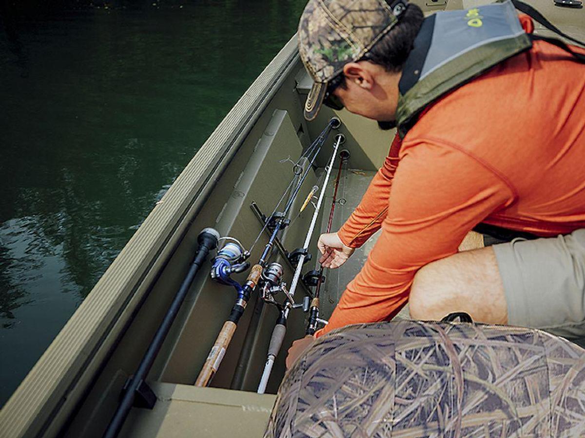 2026 Lowe Boats RX2070 CC Base