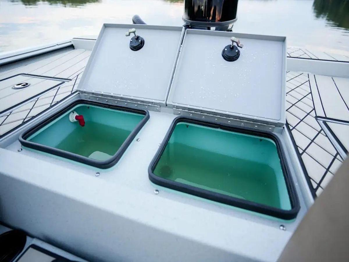 2025 Avid Boats 18 Vertex Base