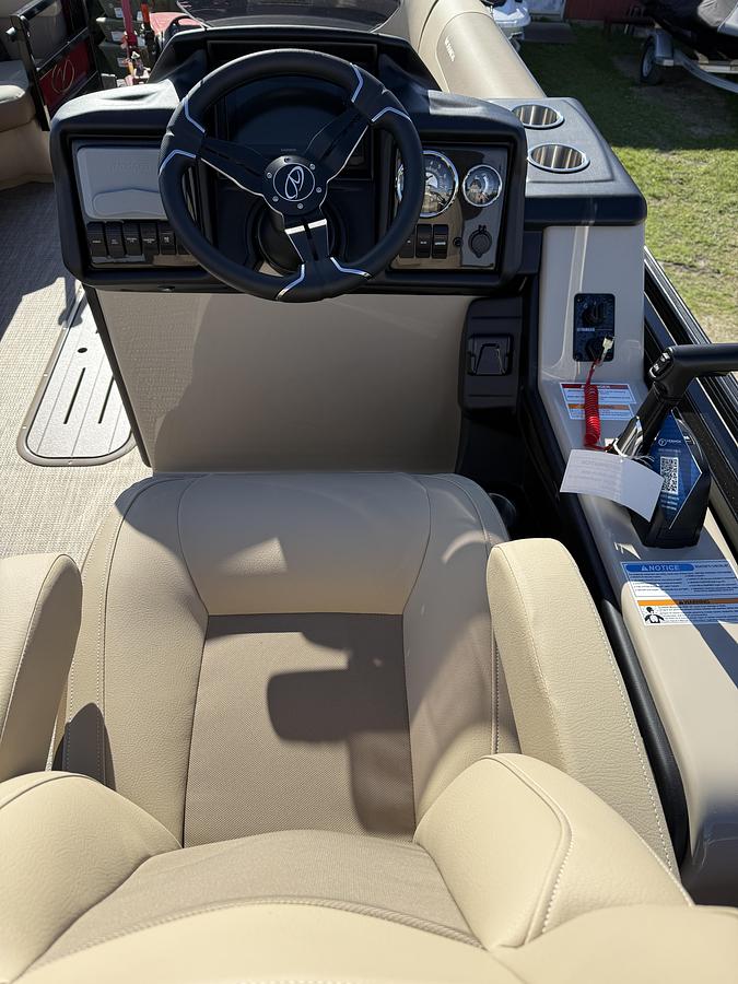 2026 Veranda VR235F2