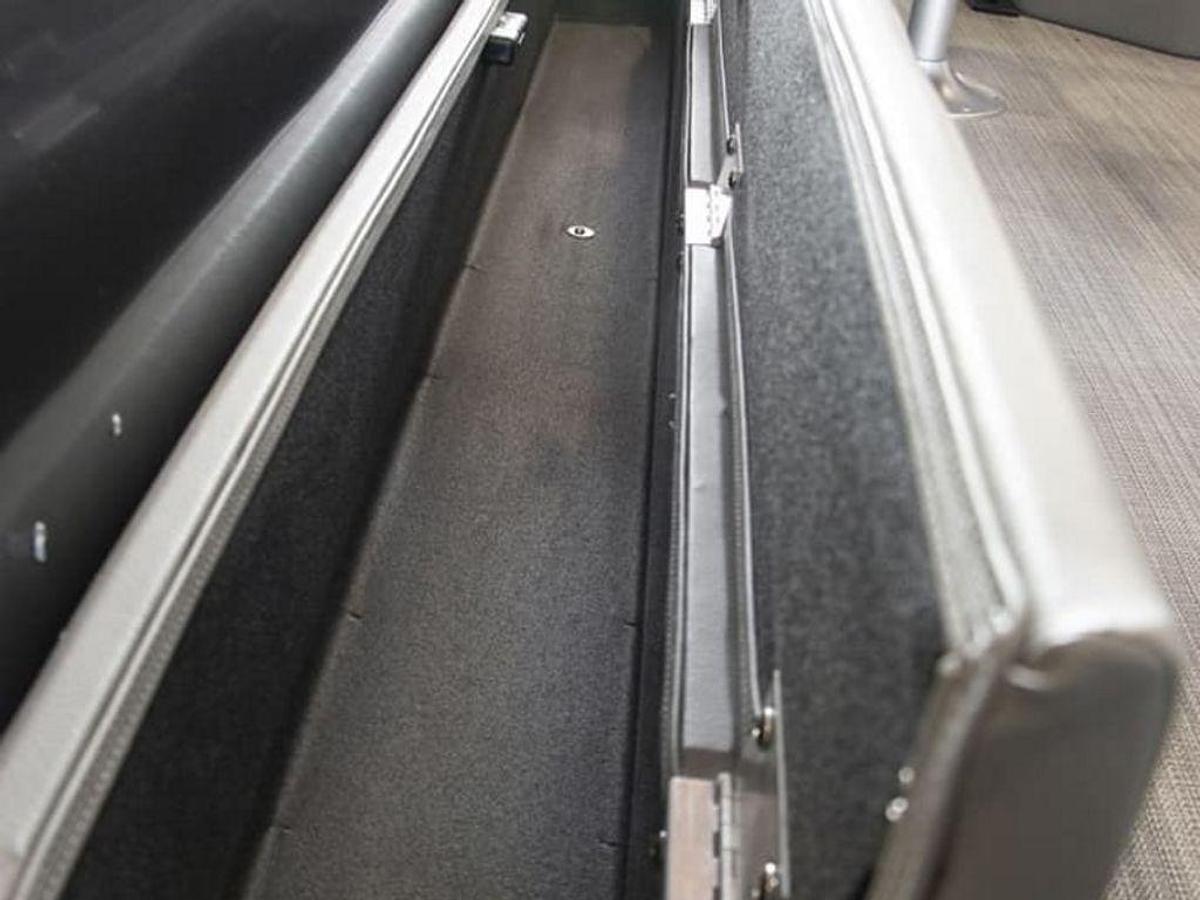 2025 Veranda VF22F4 Luxury Bi-Toon