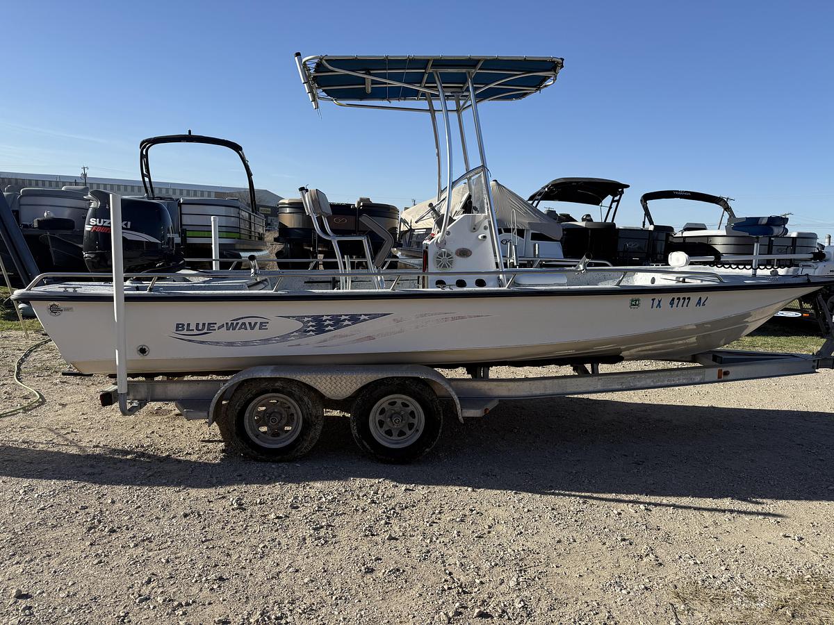 Used 2007 Bluewave 220 Tunnel