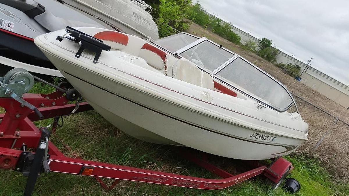 Used 2002 Glasstron SX 175