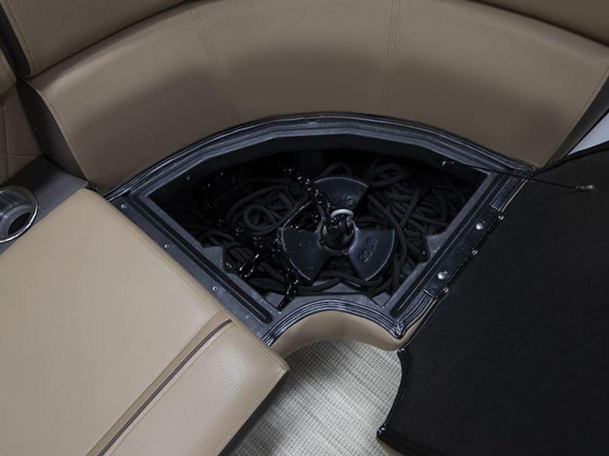 2025 Veranda VX25DCRC Luxury Tri-Toon