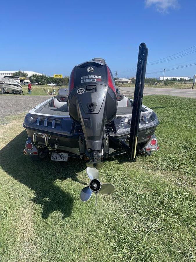 Used 2015 Ranger Boats Z520C