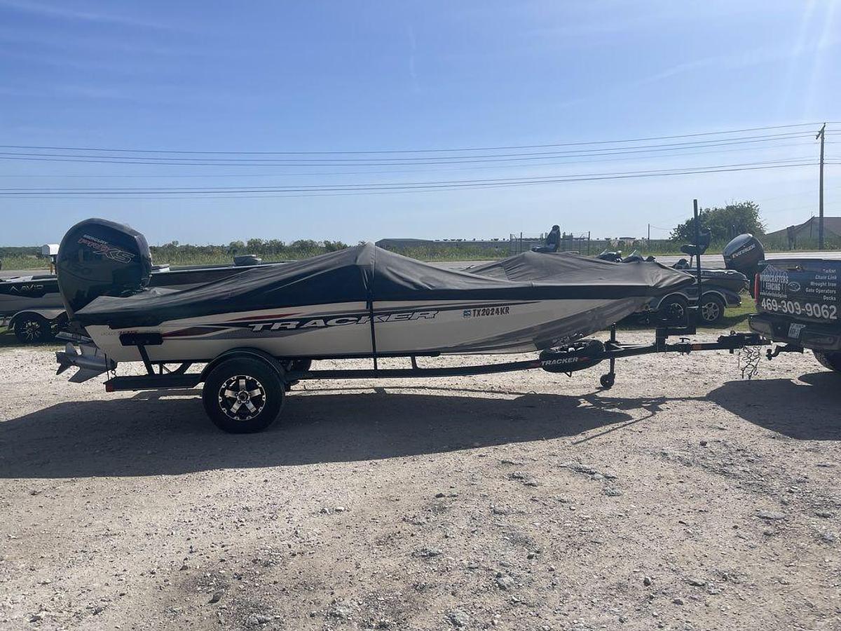 Used 2023 Tracker® Boats PRO TEAM™ 195 TXW
