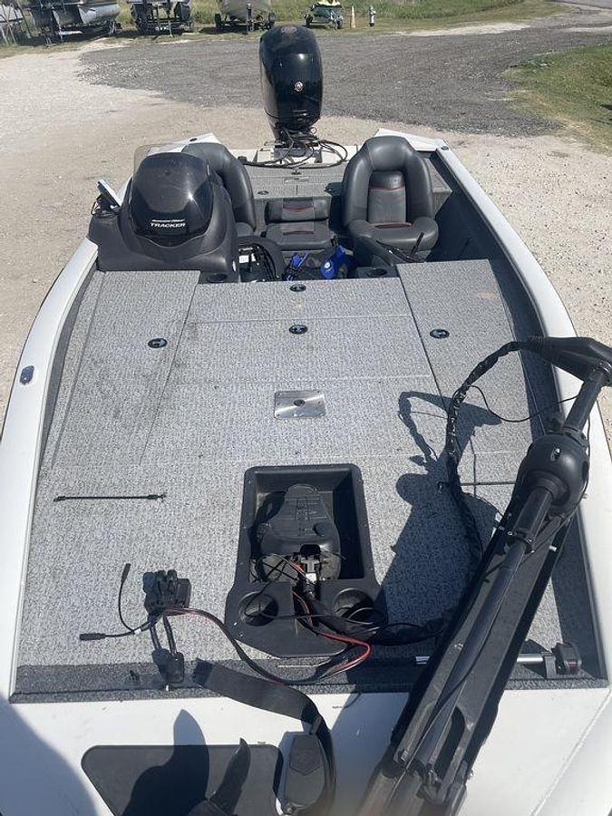 Used 2023 Tracker® Boats PRO TEAM™ 195 TXW
