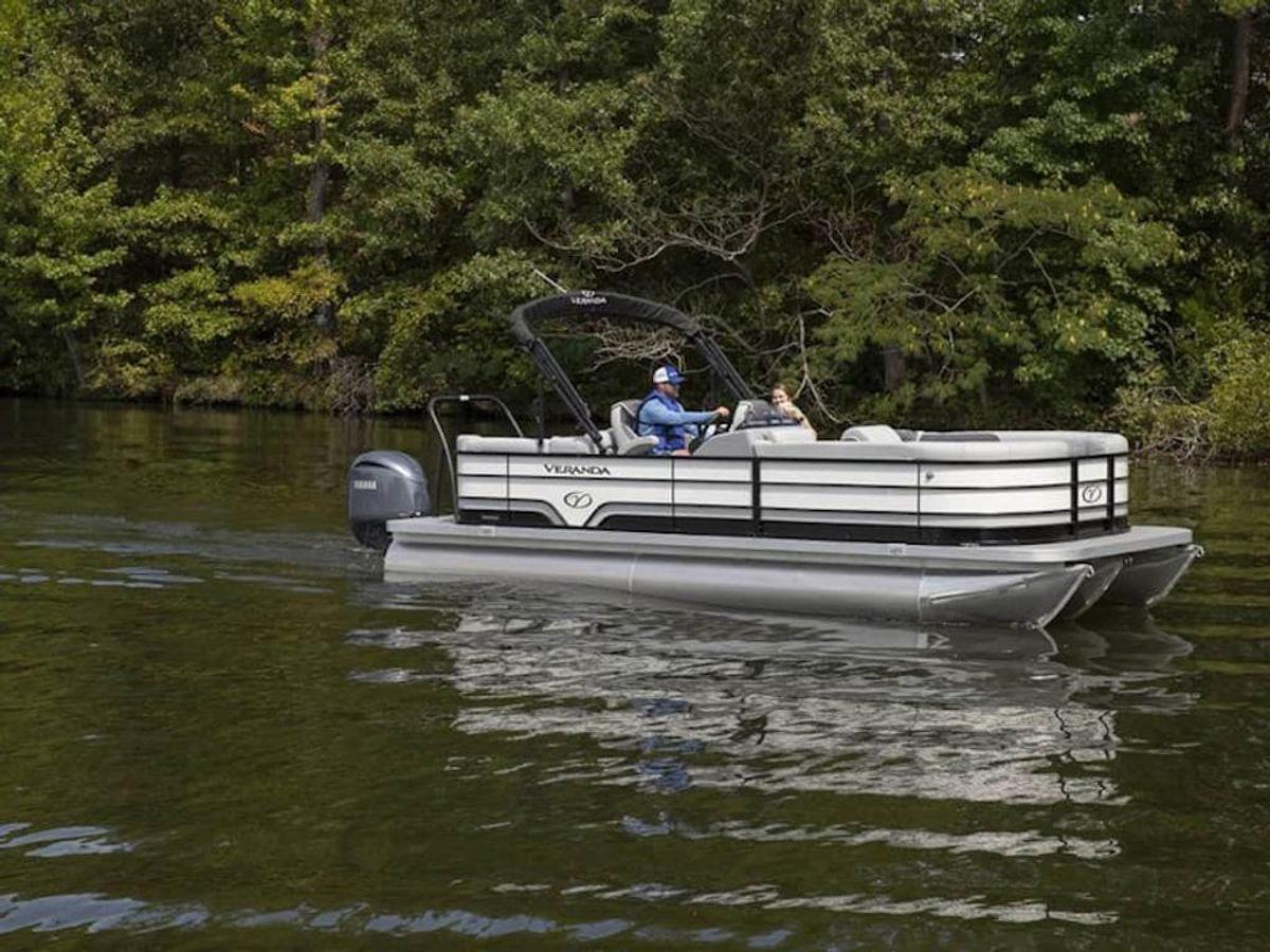 2025 Veranda VS22RC Tri-Toon