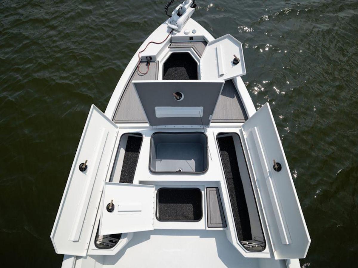 2025 Avid Boats 23 FSX Base