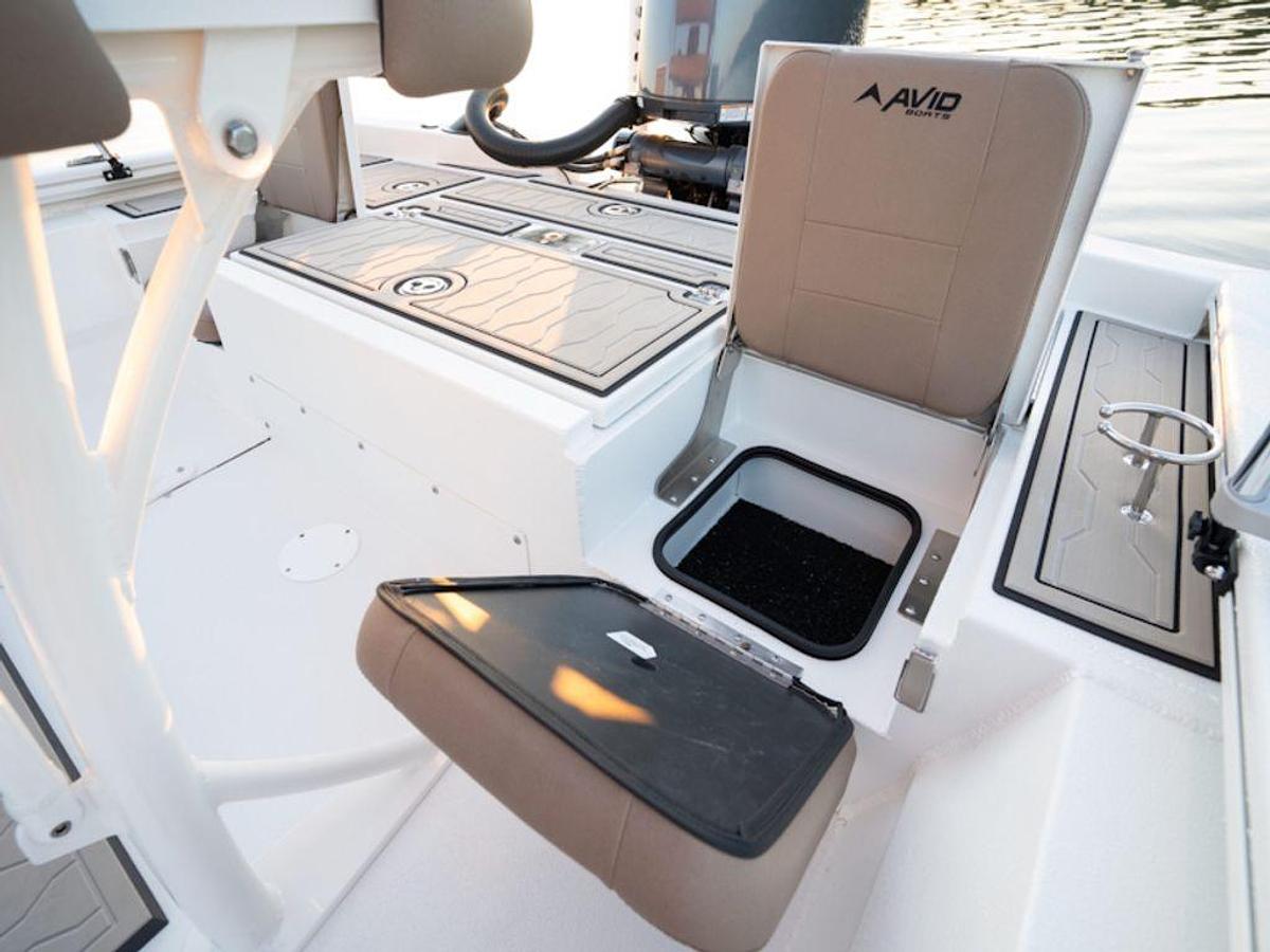 2025 Avid Boats 21 Fusion Base