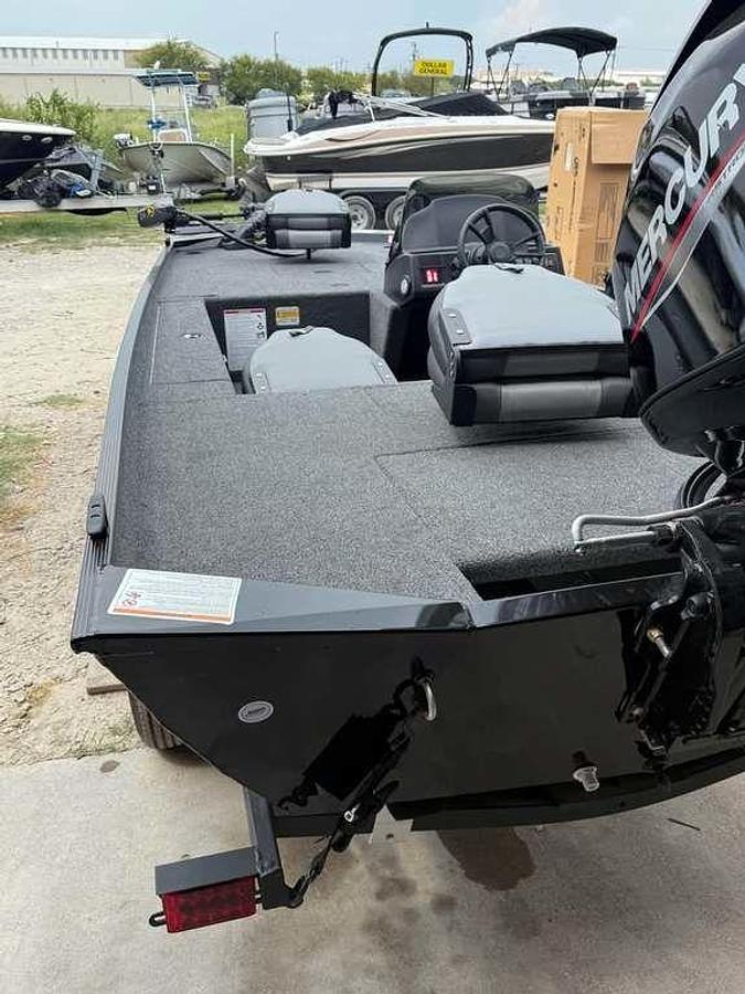 2026 Lowe Boats Skorpion 16