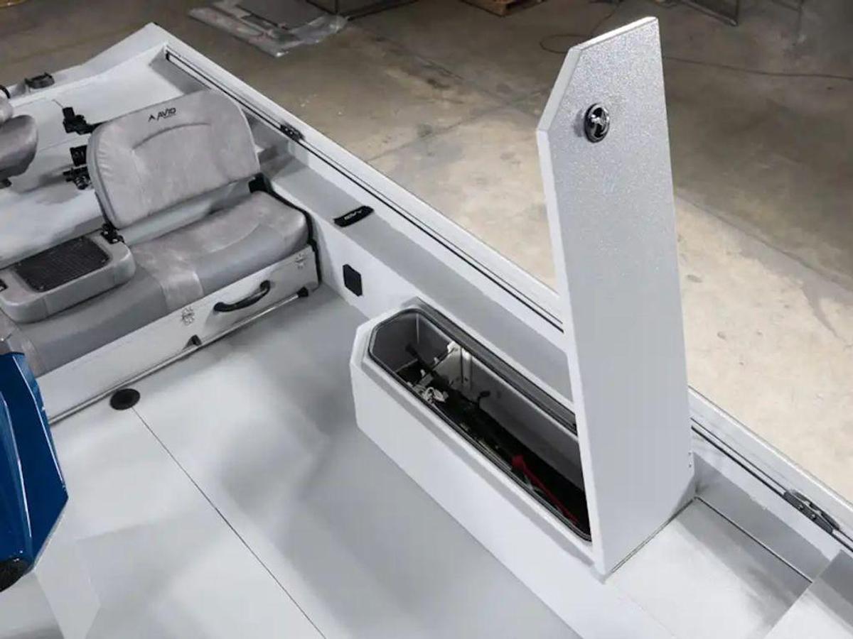 2025 Avid Boats 20 Rogue SC Base