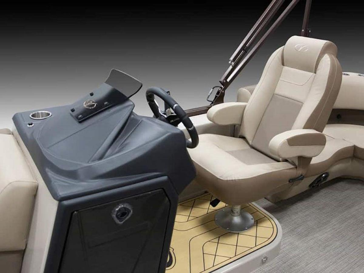 2025 Veranda VR20RC Tri-Toon