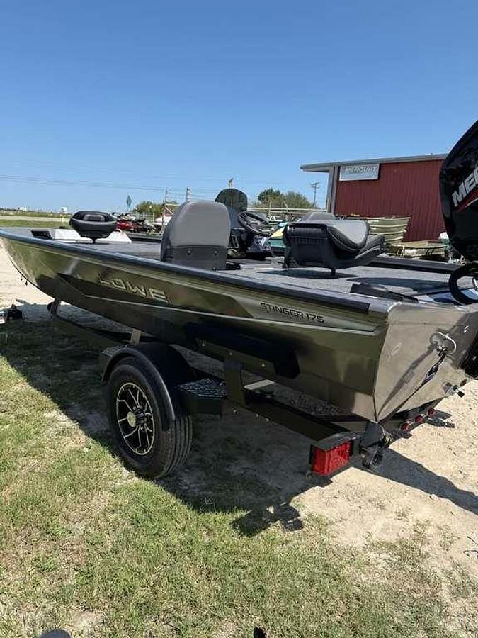 2026 Lowe Boats Stinger 175C