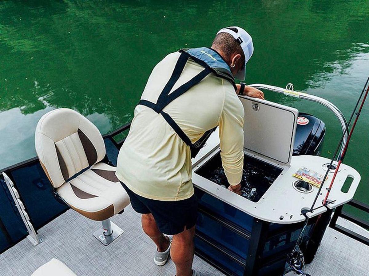 2026 Lowe Boats SF234 TL