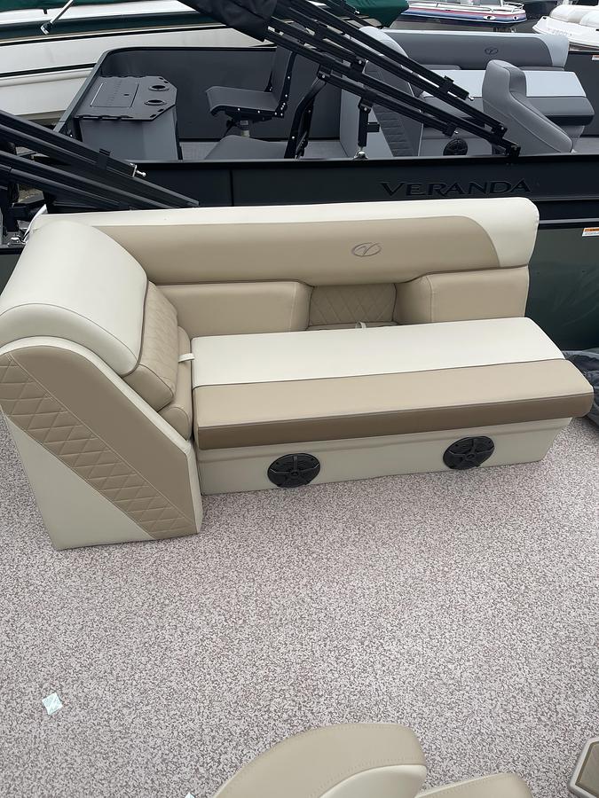 2026 Veranda Vista Fish 20F4