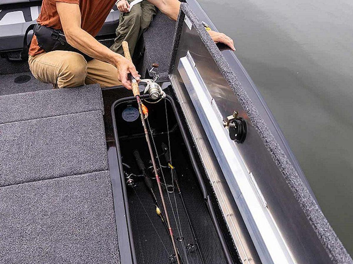 2026 Lowe Boats Stinger 195C Base