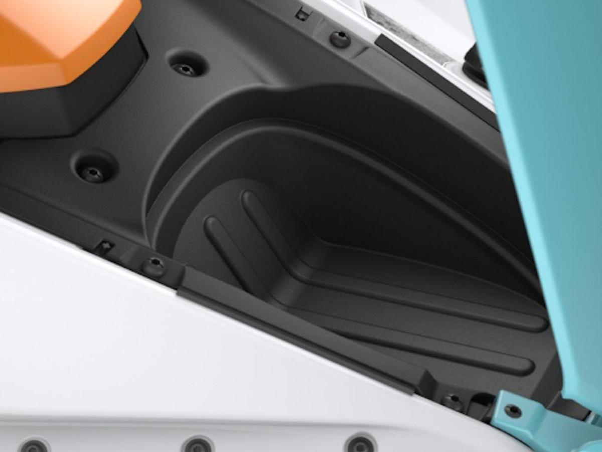 2026 Yamaha WaveRunners JetBlaster LTD Base