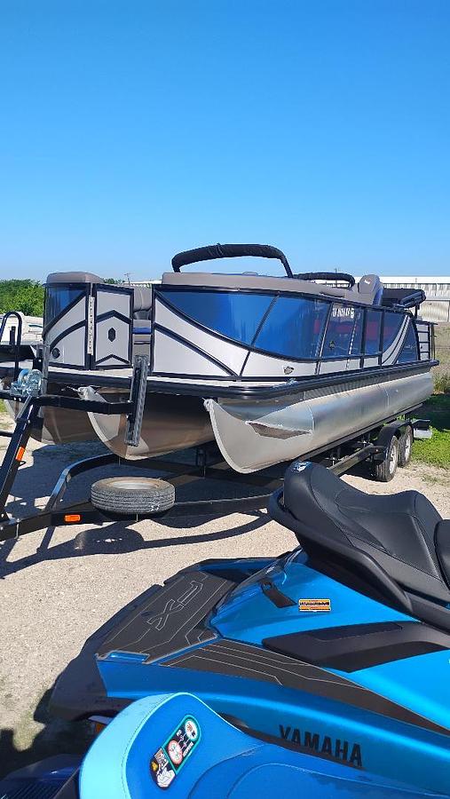 Used 2022 South Bay 525 UL