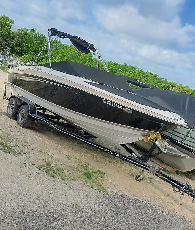 Used 2007 Four Winns H220