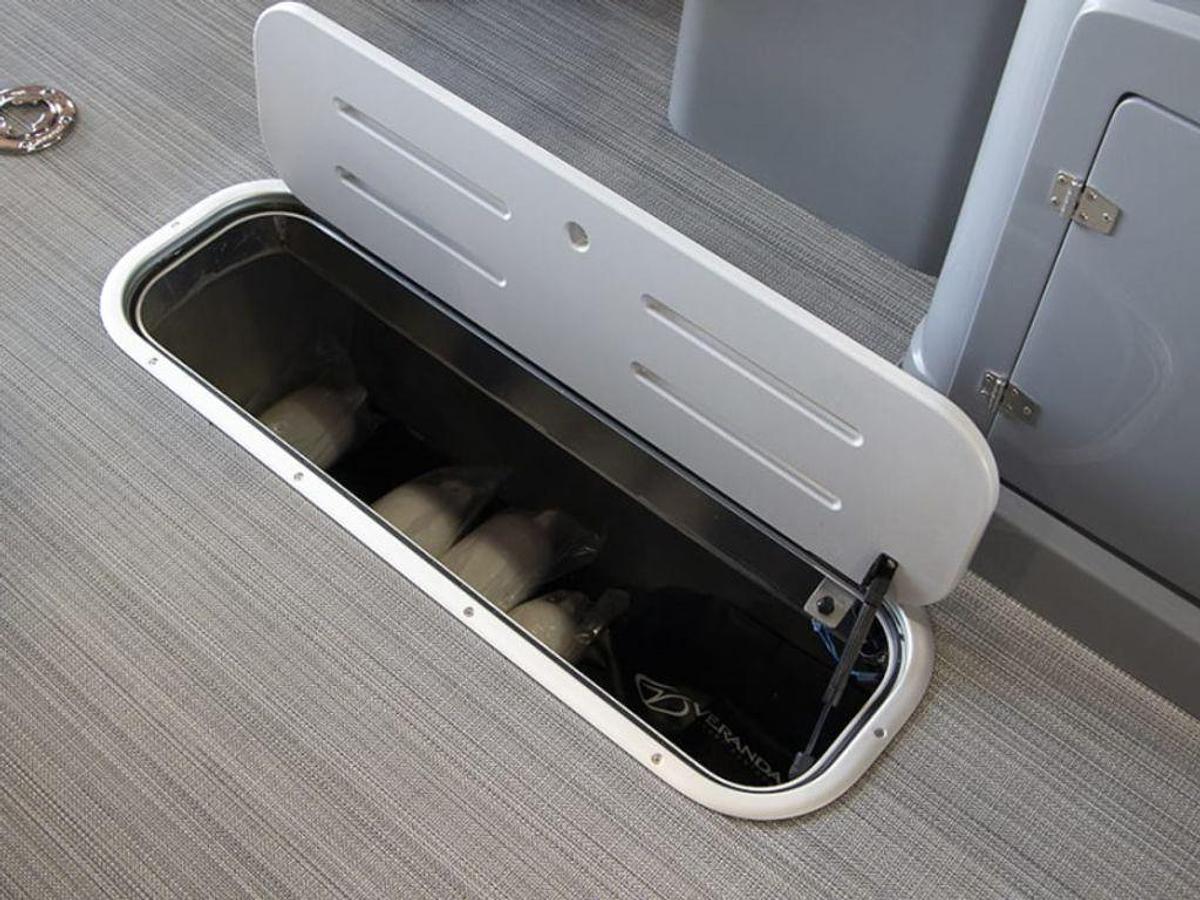 2025 Veranda VF22F4 Luxury Bi-Toon