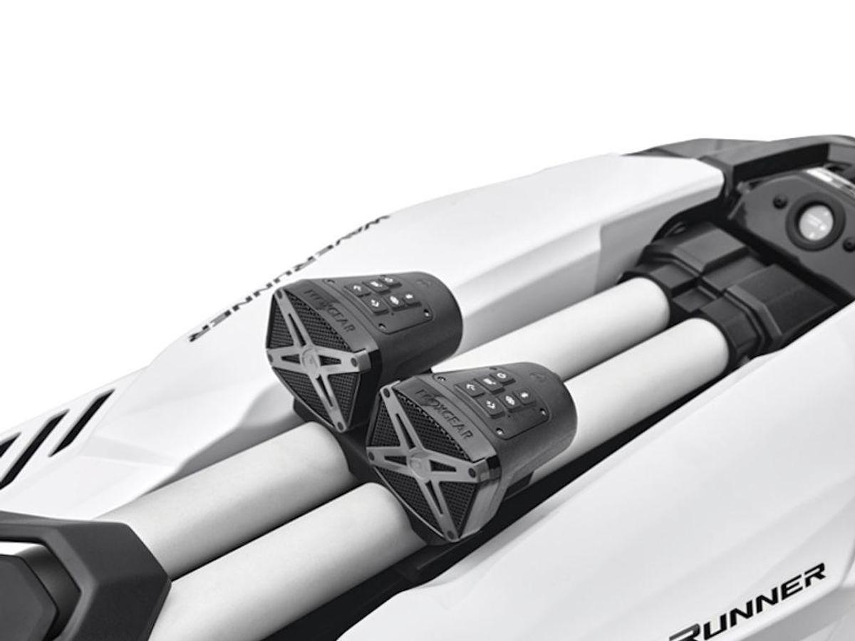 2026 Yamaha WaveRunners SuperJet® Base