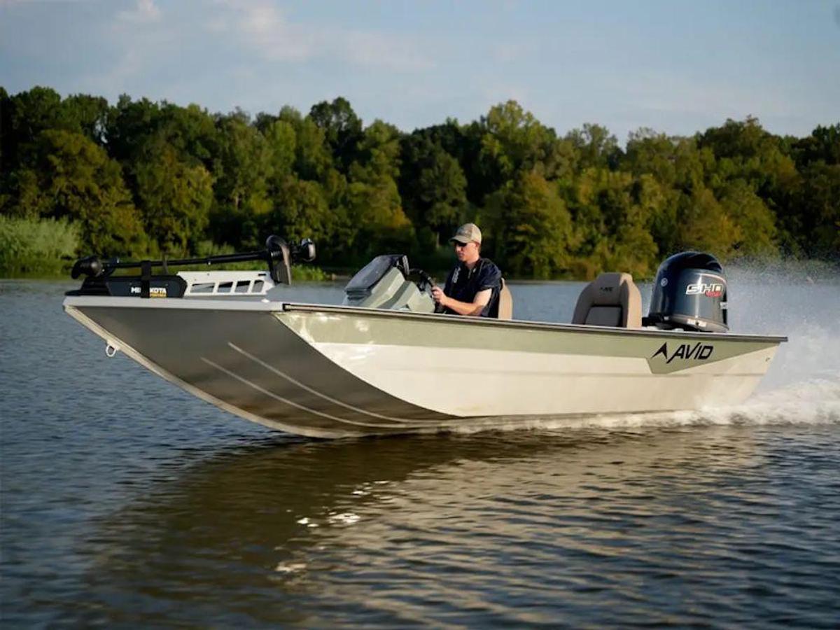 2025 Avid Boats 18 Vertex Base