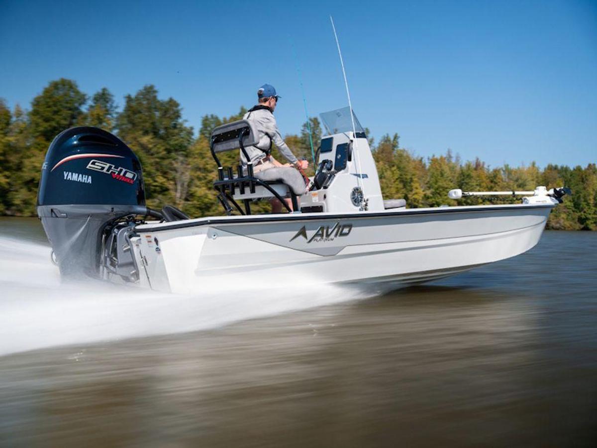 2025 Avid Boats 21 Mag Base