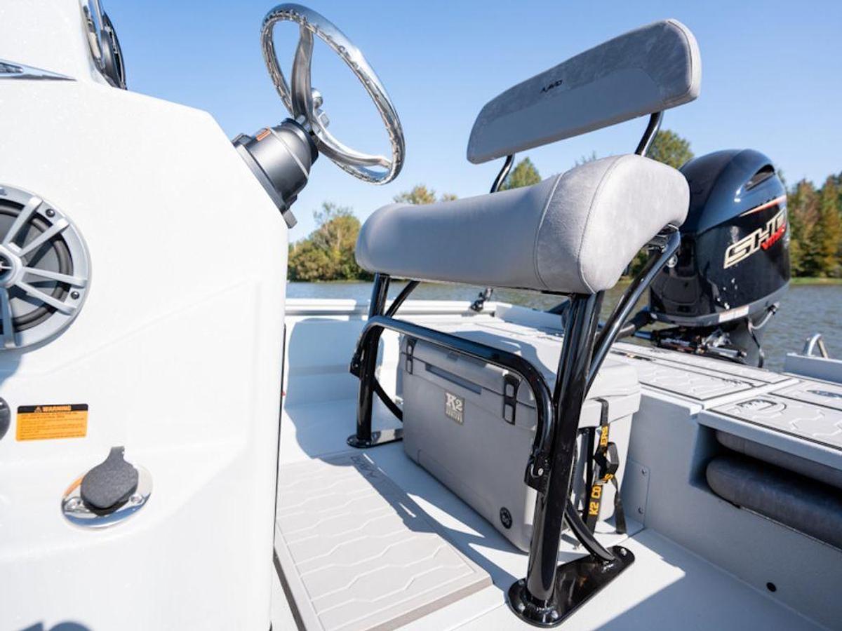 2025 Avid Boats 21 Mag Base