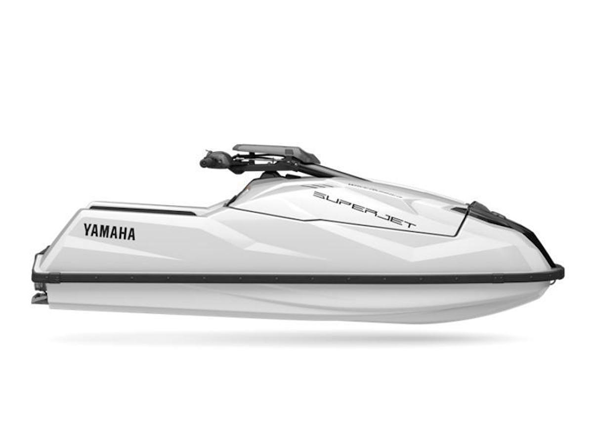 2025 Yamaha WaveRunners SuperJet®