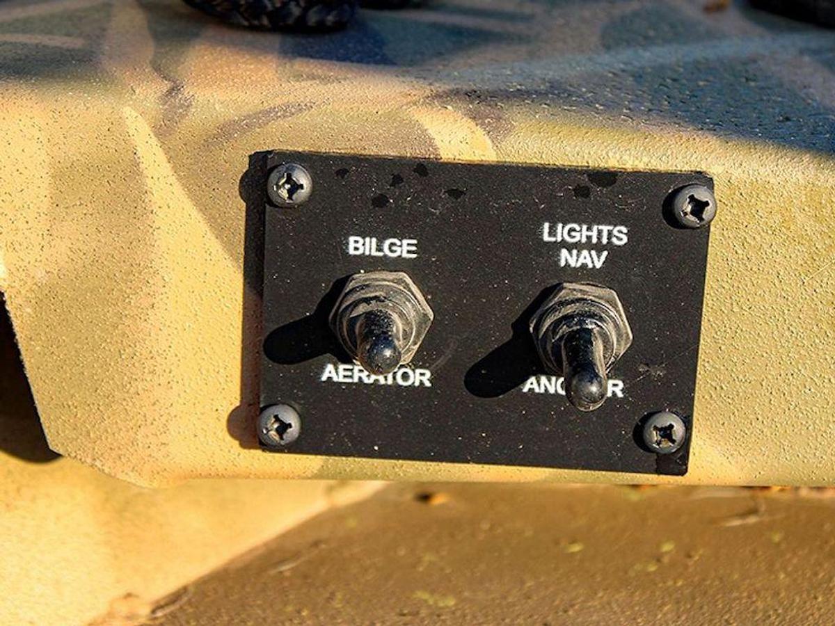 2026 Lowe Boats RX18DT Base